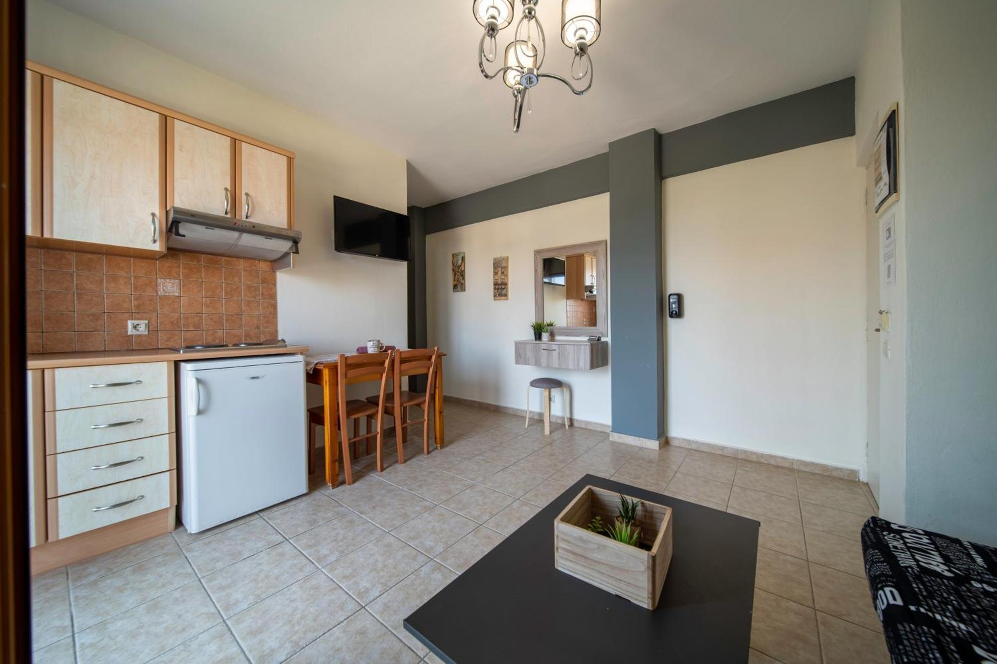 Helen'S Studios & Apartments Skala  エクステリア 写真