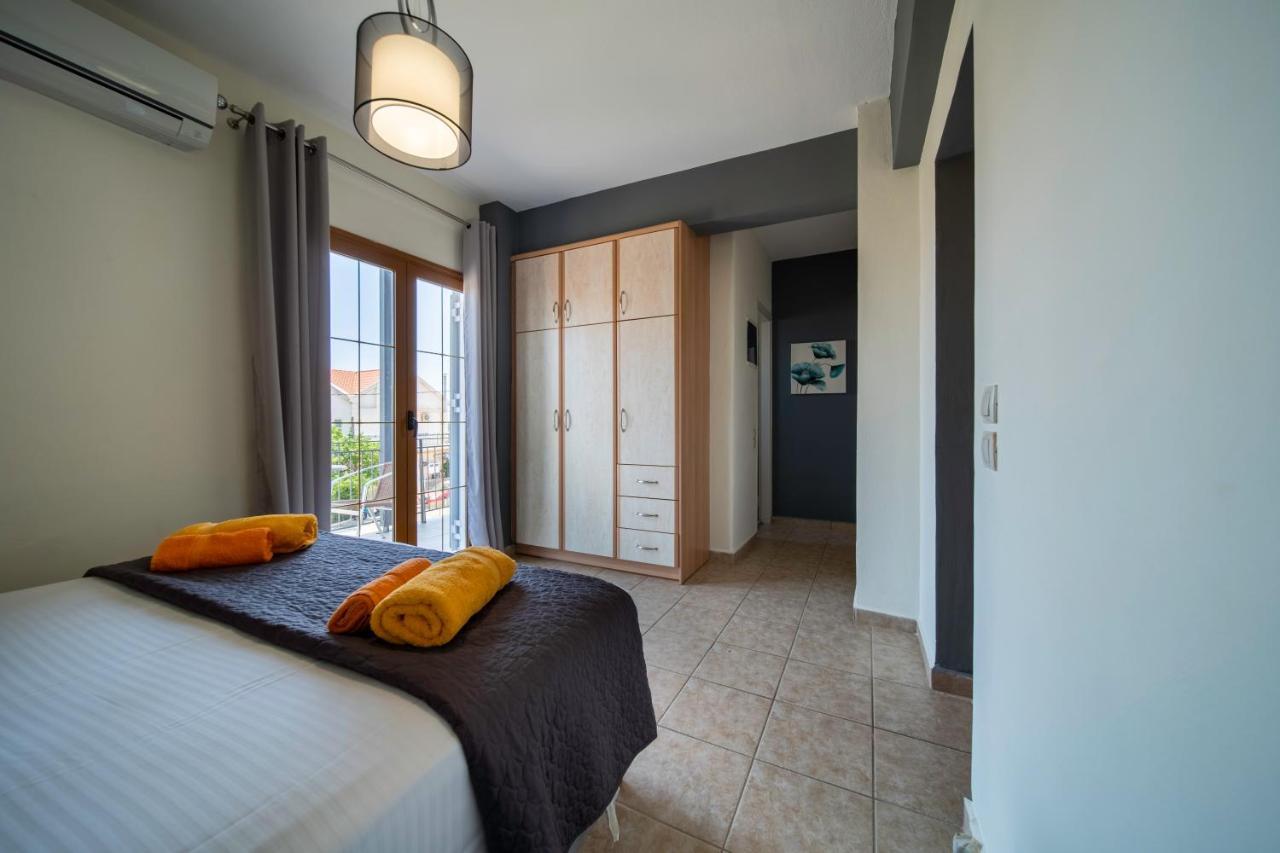 Helen'S Studios & Apartments Skala  エクステリア 写真