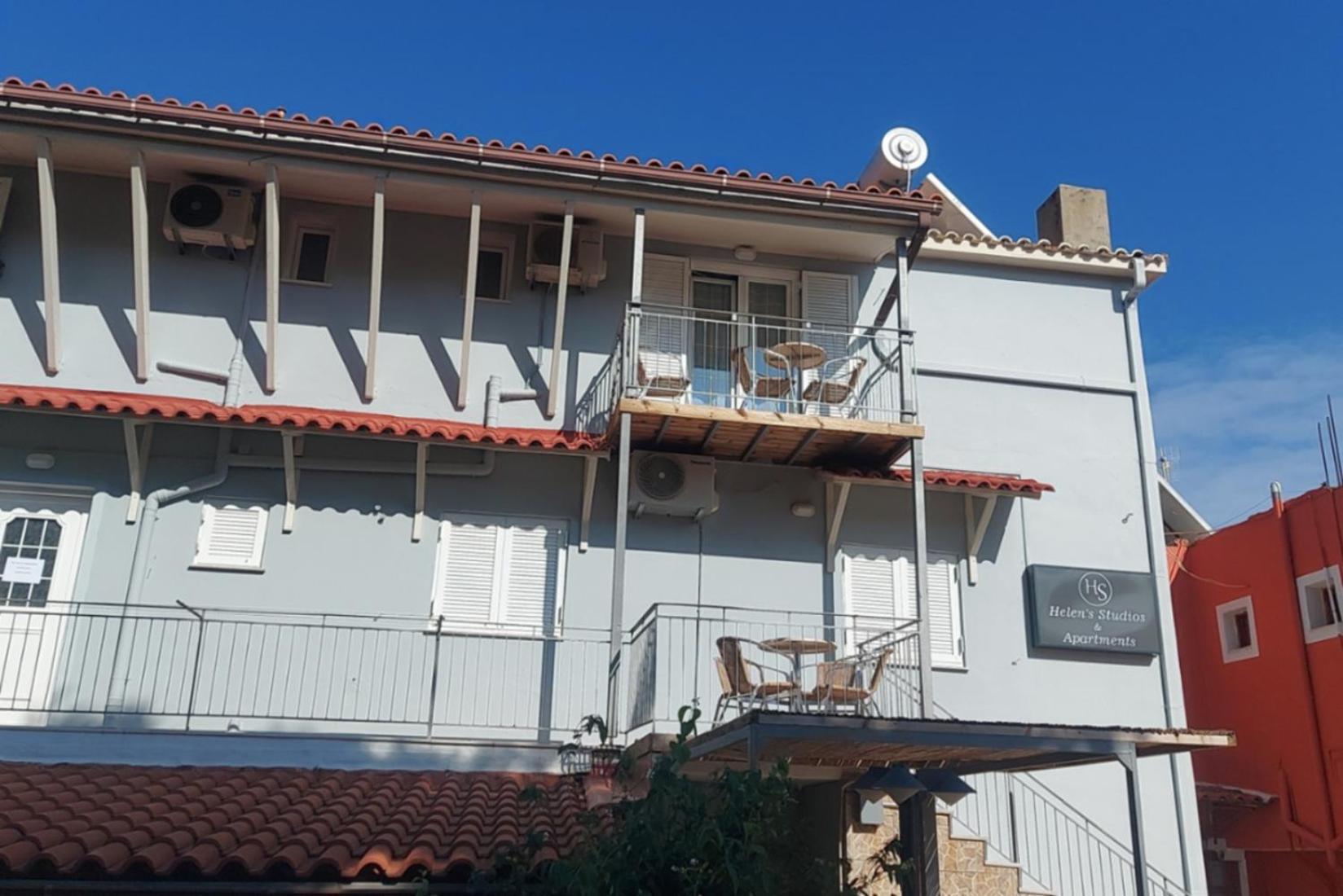 Helen'S Studios & Apartments Skala  エクステリア 写真
