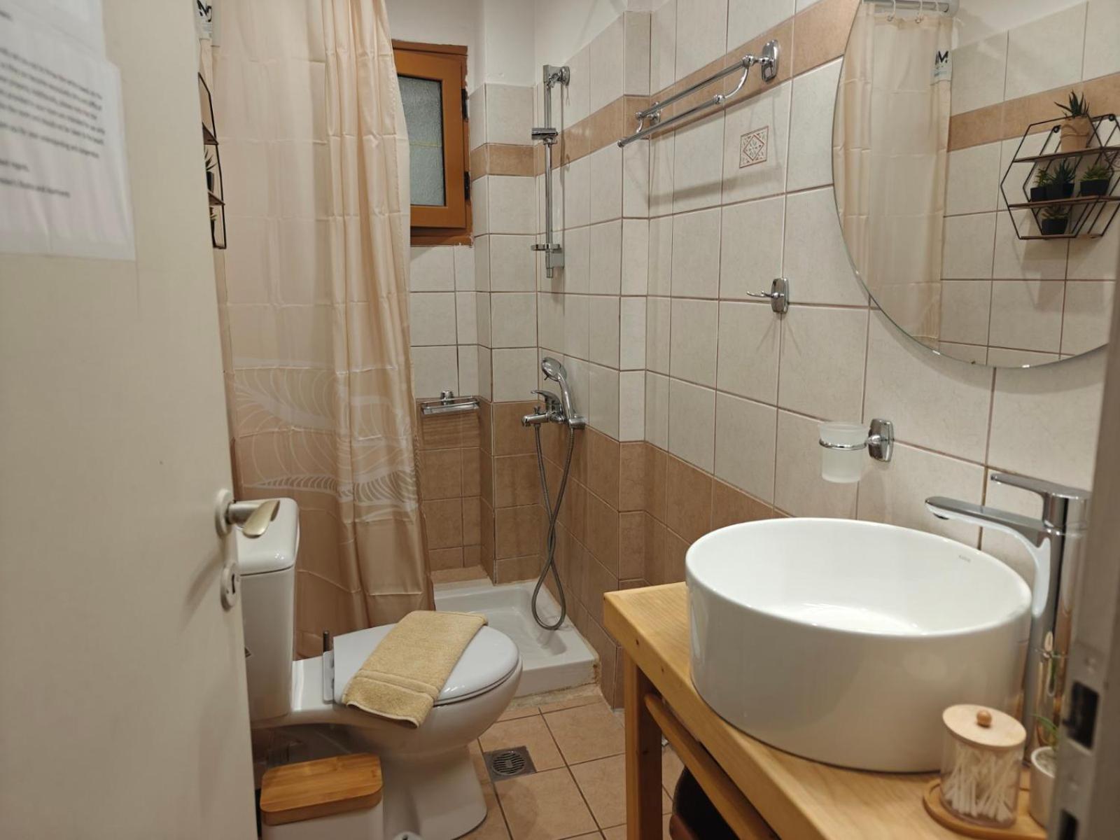 Helen'S Studios & Apartments Skala  エクステリア 写真